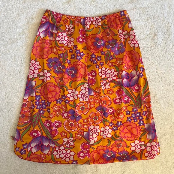 Vintage Vanity Fair Half Slip Skirt - Picture 7 of 8
